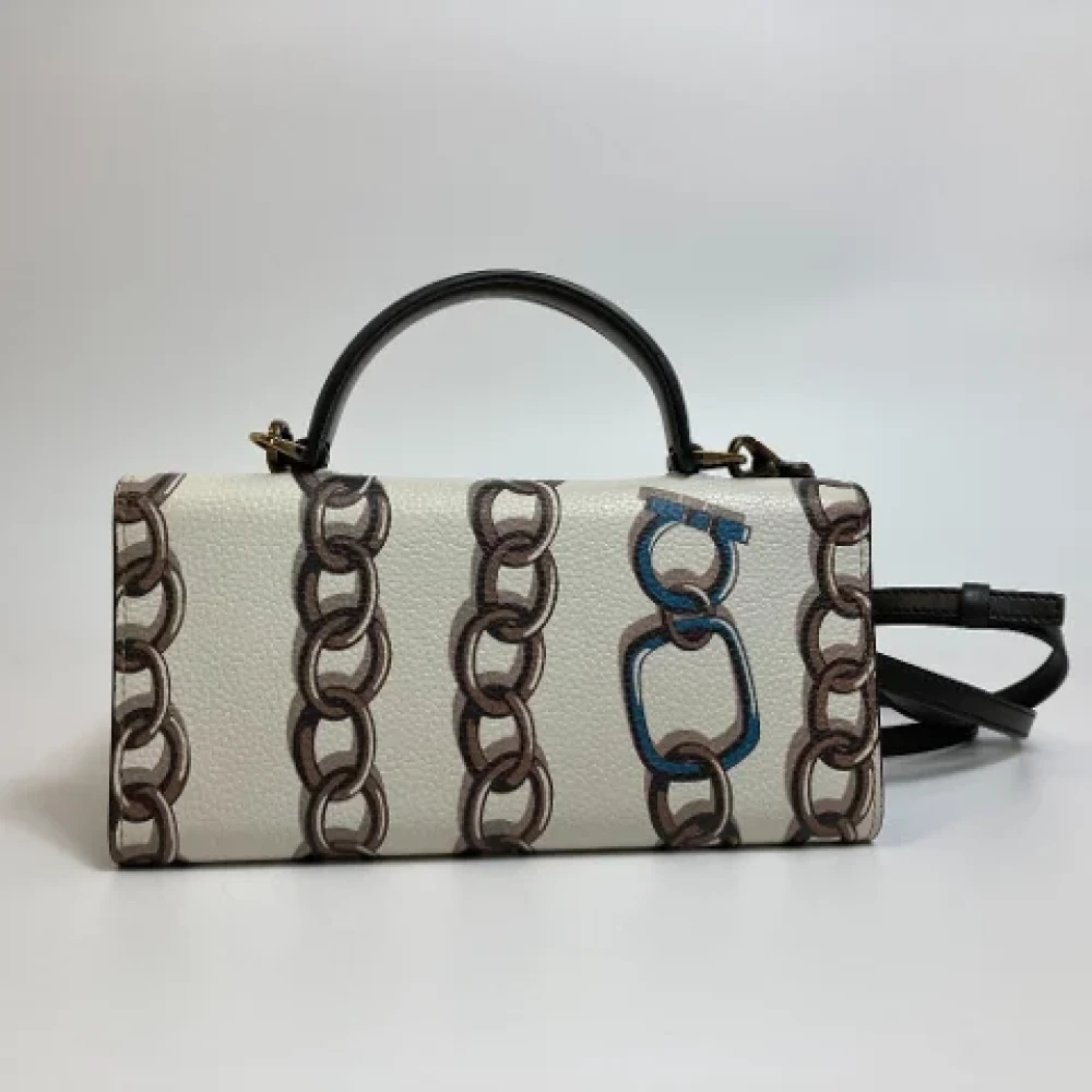 Salvatore Ferragamo Pre-owned Leather handbags White Dames