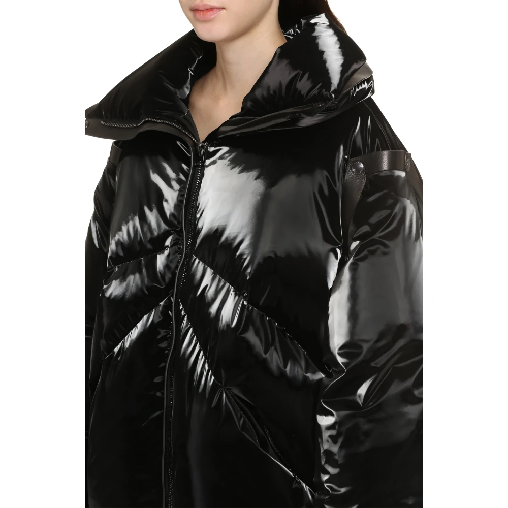 Tom Ford Glanzende Nylon Donsjas met Leren Details Black Dames