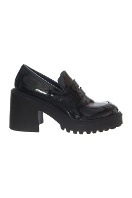 Obsidian högklackad loafer