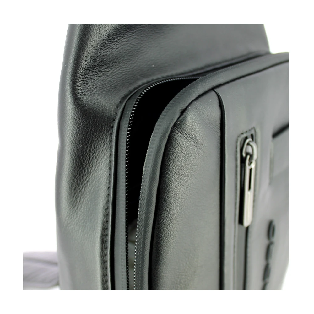 Piquadro Handbags Black Heren