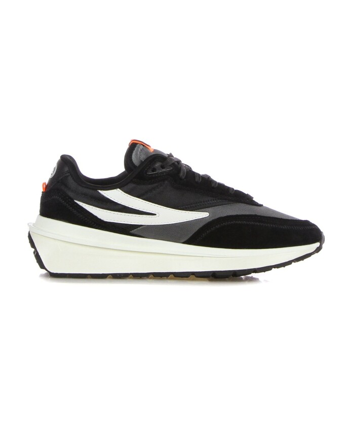 dark-shadow-low-top-sneaker