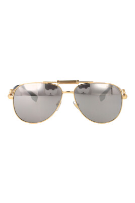 lunettes-de-soleil-elegantes-avec-modele-0ve2236
