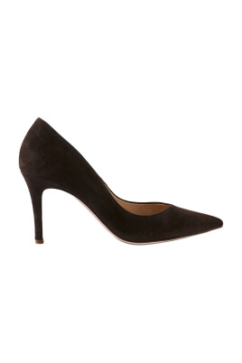 brown-classic-womens-pumps