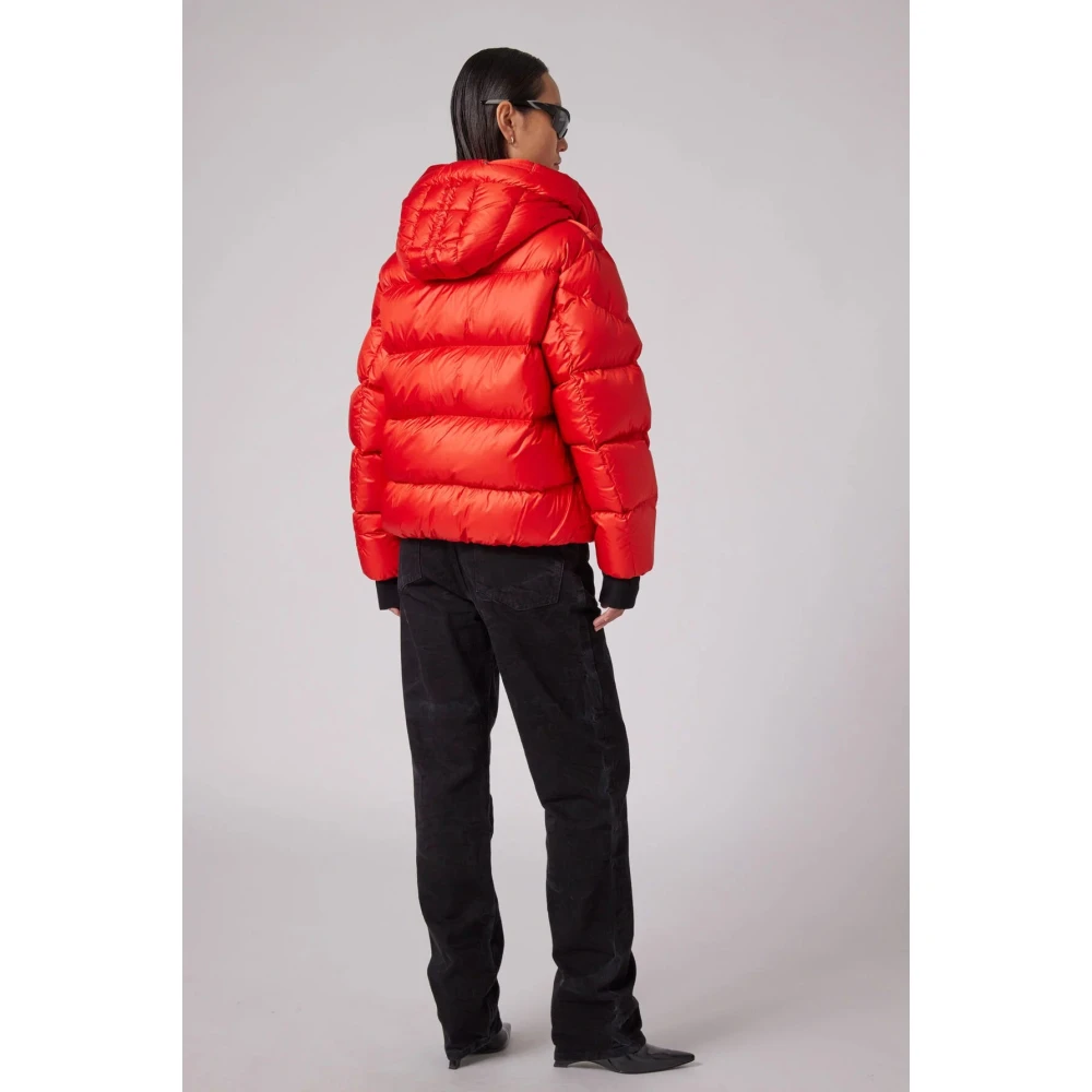 Parajumpers Korte rode donsjack met capuchon Red Dames