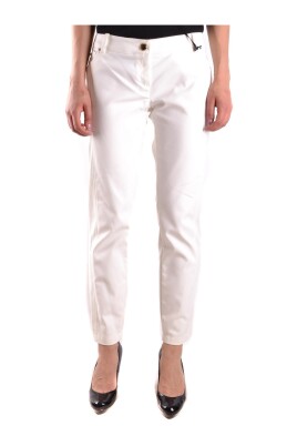 high-waist-white-trousers