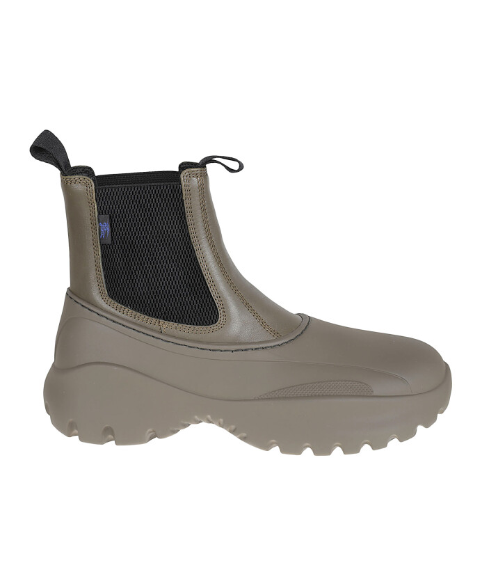 stylish-chelsea-boots