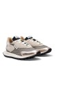 teti-sneakers