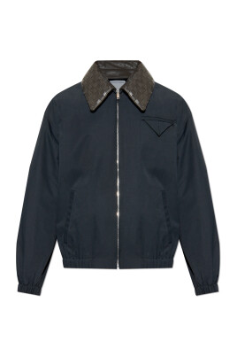 veste-avec-col-en-cuir