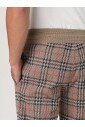 pantalon-classique-beige-jambe-droite