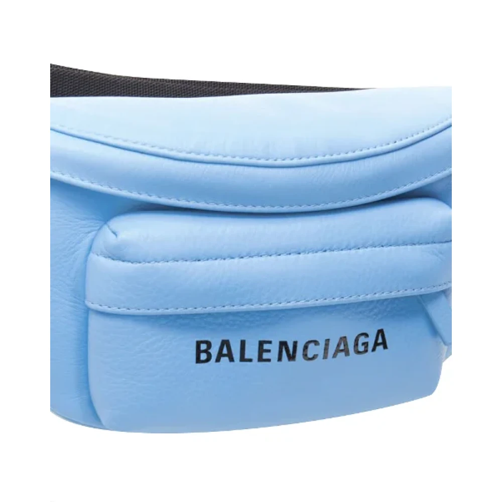 Balenciaga Leather crossbody-bags Blue Dames