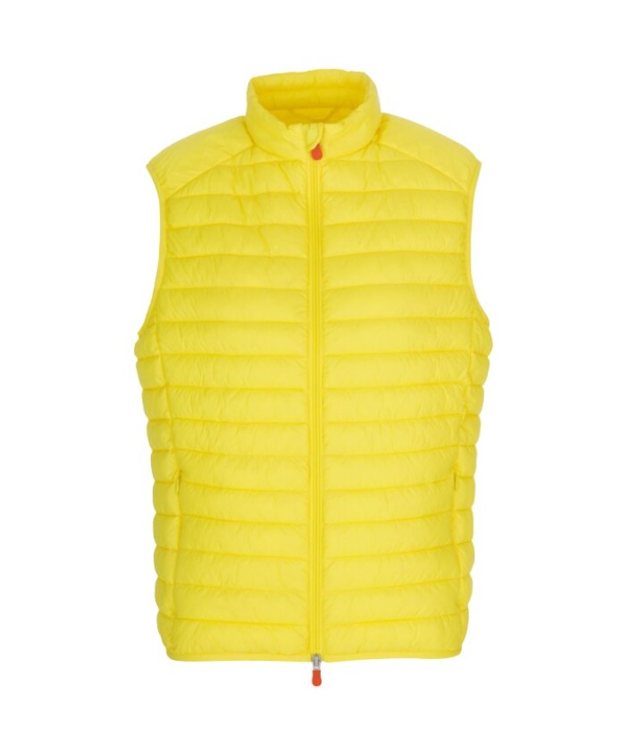 giga14-adam-vest