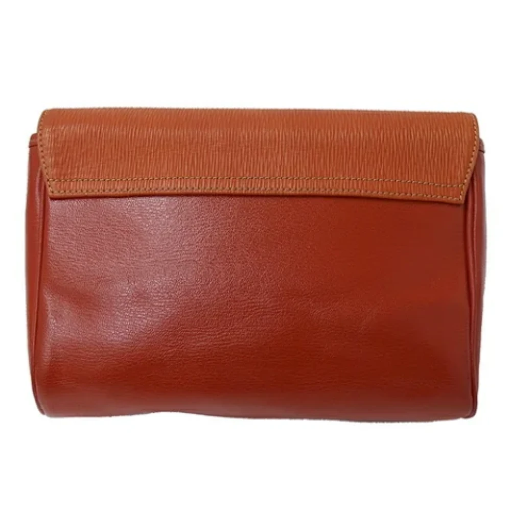 Loewe Pre-owned Leather clutches Red Dames