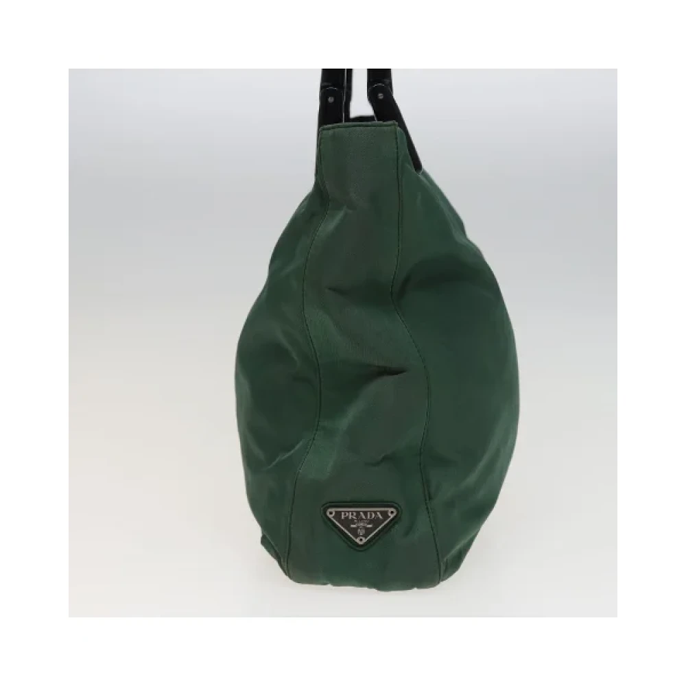 Prada Vintage Pre-owned Nylon handbags Green Dames