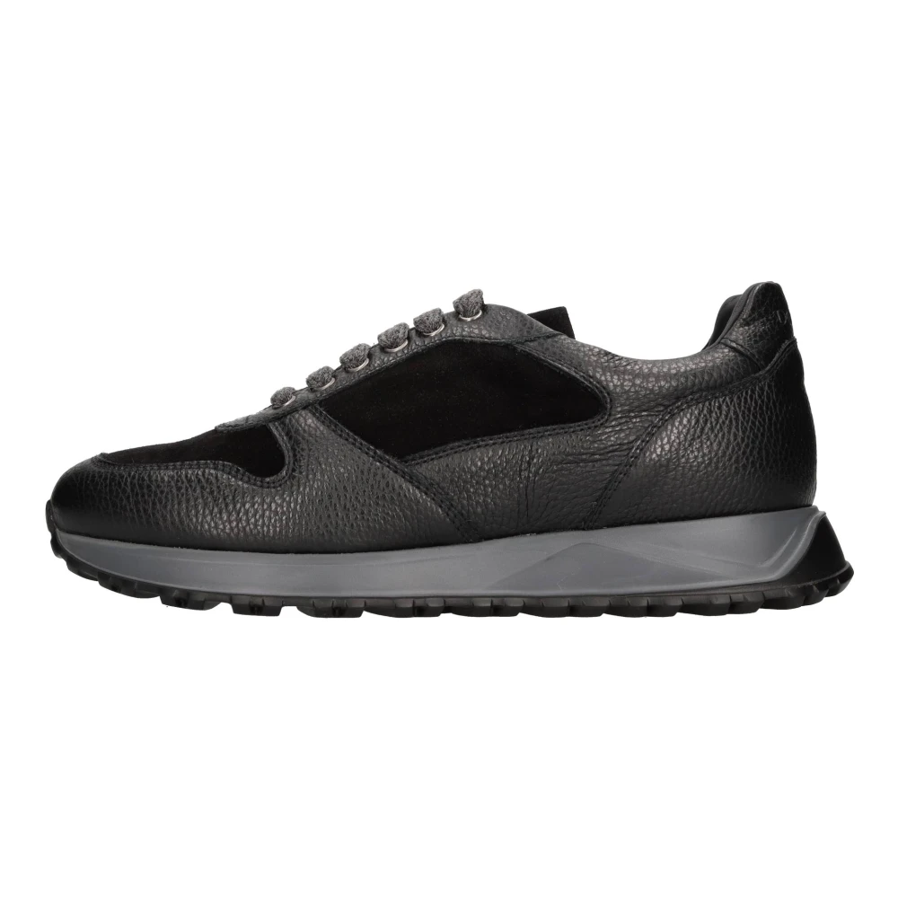 Doucal’s Leren en suède sneakers Heren Schoenen Zwart