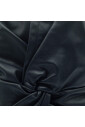zwarte-tas-met-knoop-detail