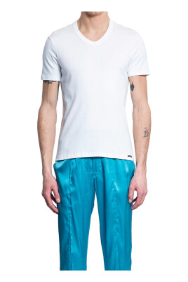 v-neck-logo-jersey-t-shirt