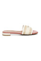 sandales-en-cuir-beige-a-bout-ouvert