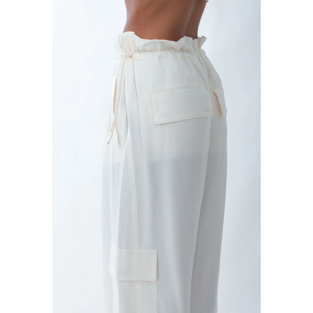 Lacoste Stijlvolle Rayon Cargo Broek White Dames