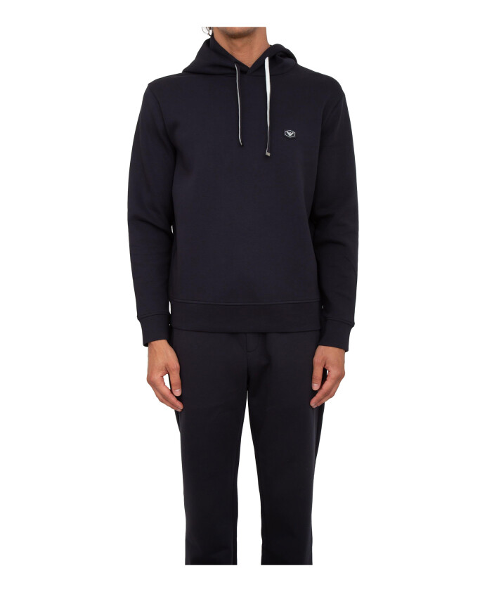 sweatshirt-bleu-style-decontracte