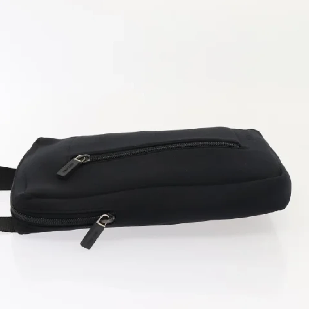Miu Pre-owned Nylon shoulder-bags Black Dames