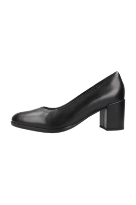 elegant-court-pumps