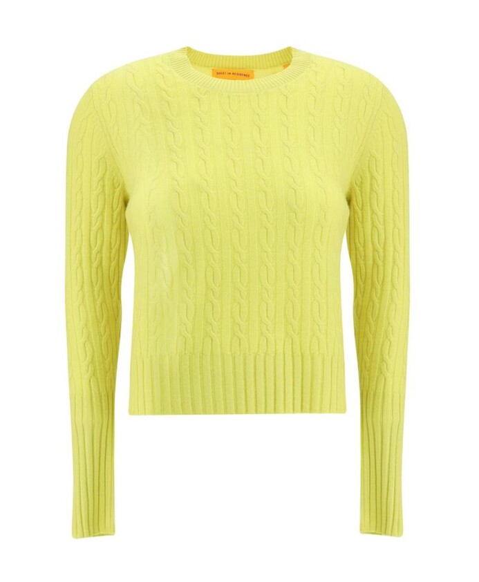 pull-en-cachemire-a-torsades-avec-bordure-cotelee