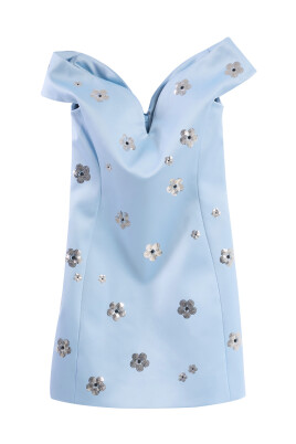 robe-brodee-de-marguerites-et-paillettes
