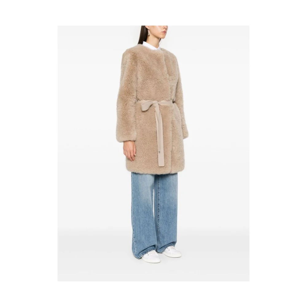 Yves Salomon Shearling Jas met Ronde Hals Beige Dames