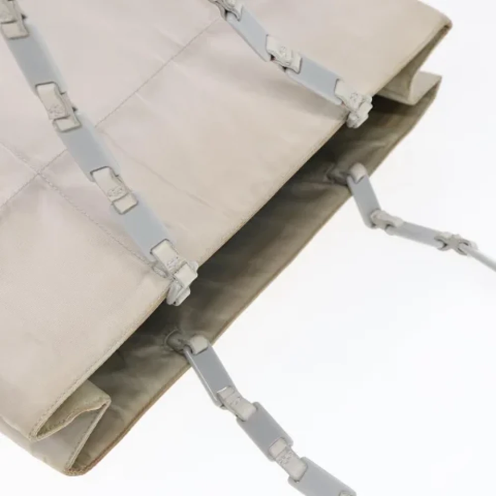 Prada Vintage Pre-owned Nylon prada-bags Gray Dames