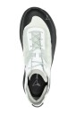 sneakers-gris-avec-semelle-vibram-r