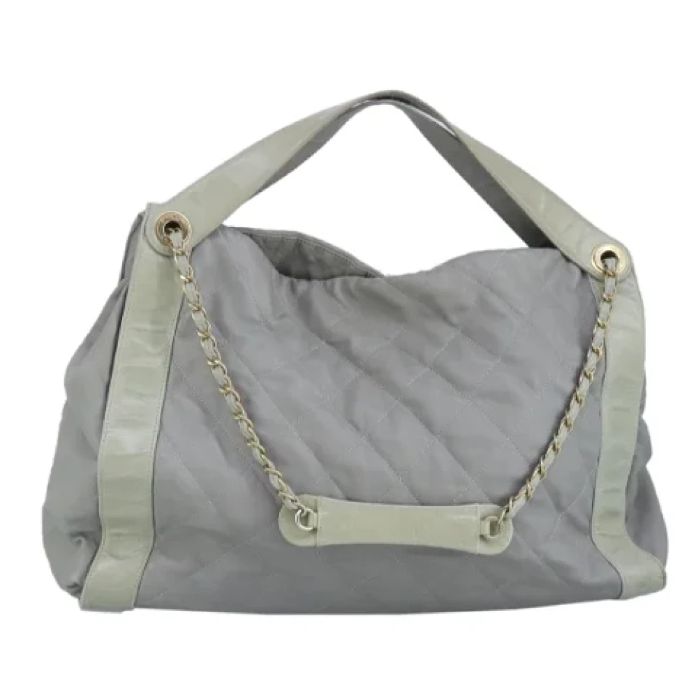 Chanel Vintage Pre-owned Leather handbags Gray Dames