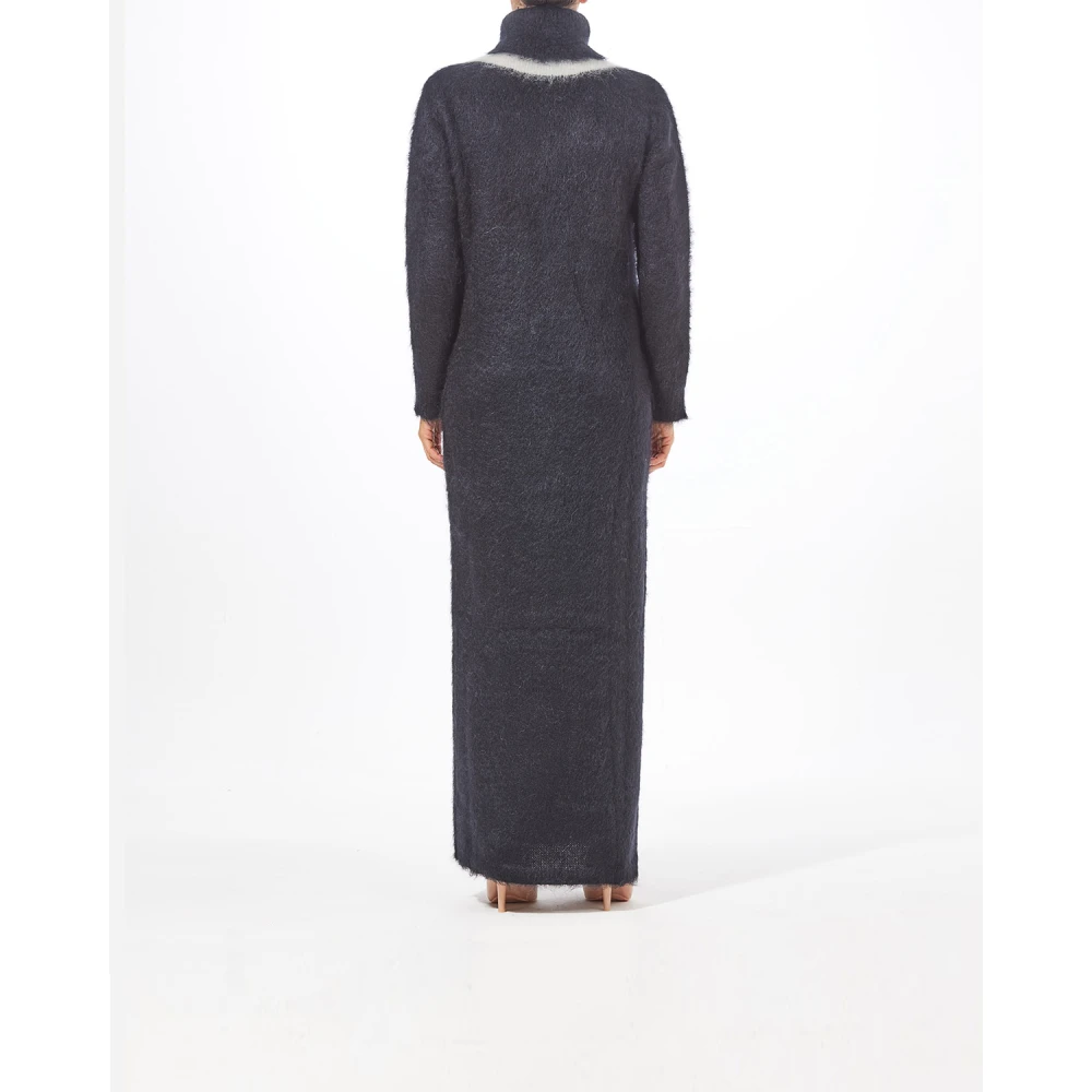 Moschino Lange Gebreide Jurk met Peace Intarsia Black Dames