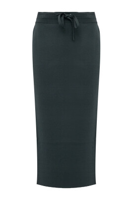 green-pique-skirt-with-drawstring-waist