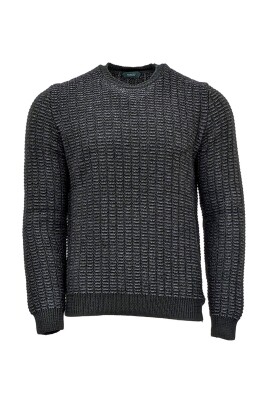 round-neck-knitwear
