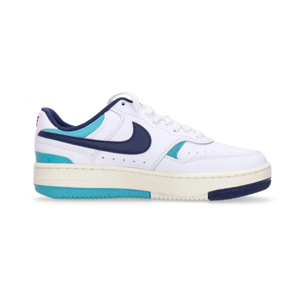 Nike Women's White Gamma Force Low Shoe - Skateboarding - 7 Uk - Sport