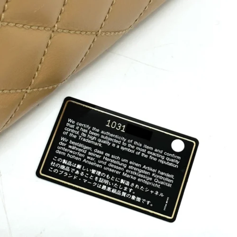 Chanel Vintage Pre-owned Leather totes Beige Dames
