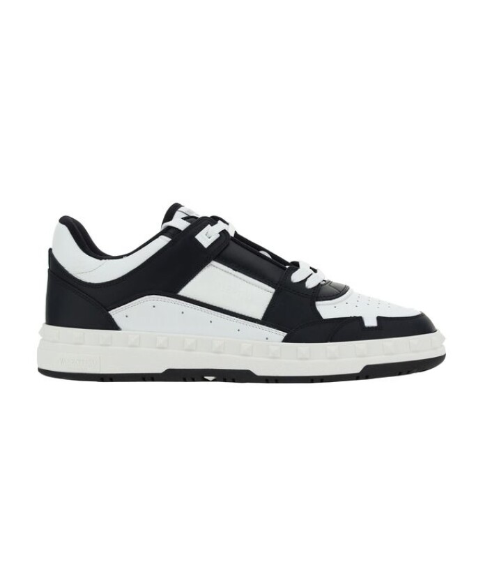 studded-leather-lace-up-sneakers