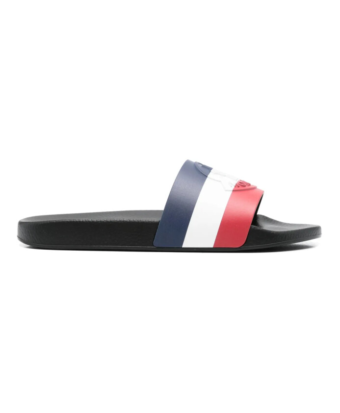 zwarte-slides-met-logo-detail
