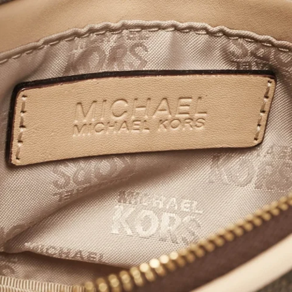 Michael Kors Pre-owned Coated canvas shoulder-bags Brown Dames