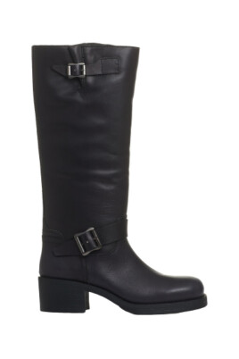 biker-boots-with-buckles
