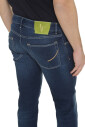 jeans-droits-classiques