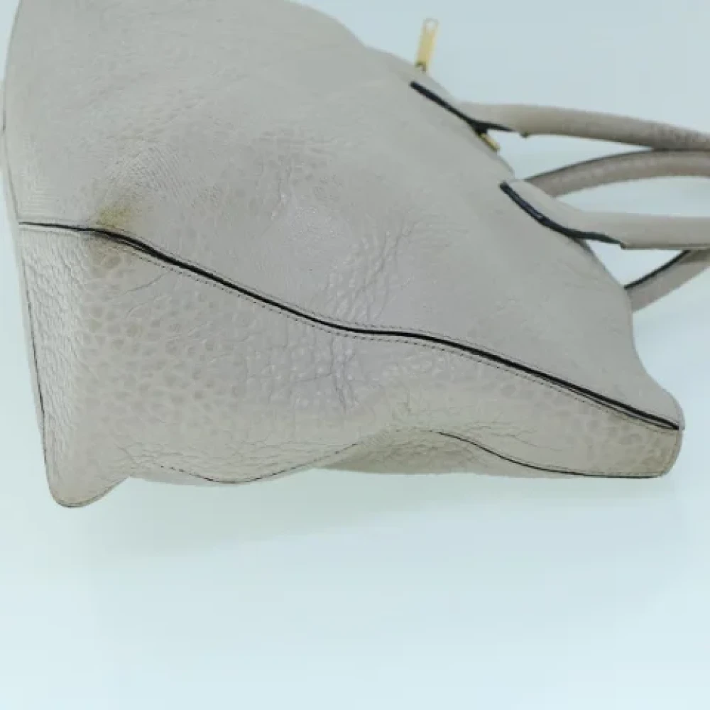 Burberry Vintage Pre-owned Leather totes Gray Dames