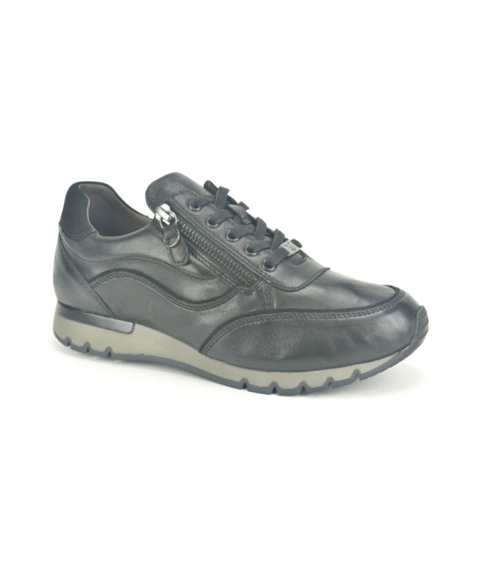 zwarte-lederen-runner-sneakers
