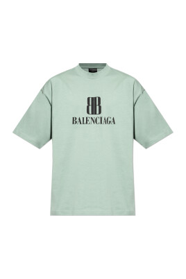 t-shirt-with-printed-logo