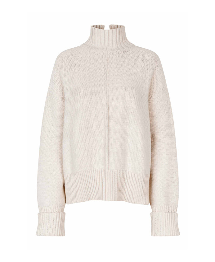 top-en-maille-douce-a-col-montant