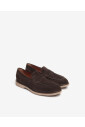 chaussures-plates-avec-detail-passante