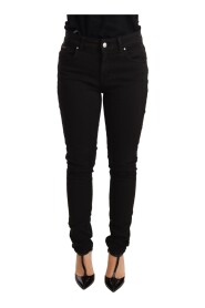 Slim-fit jeans