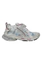low-top-running-sneaker