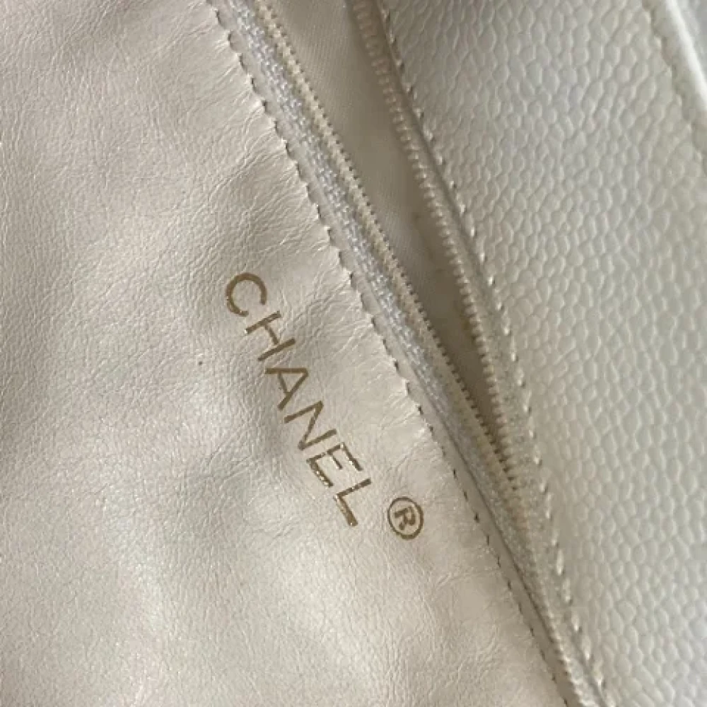 Chanel Vintage Pre-owned Leather totes White Dames