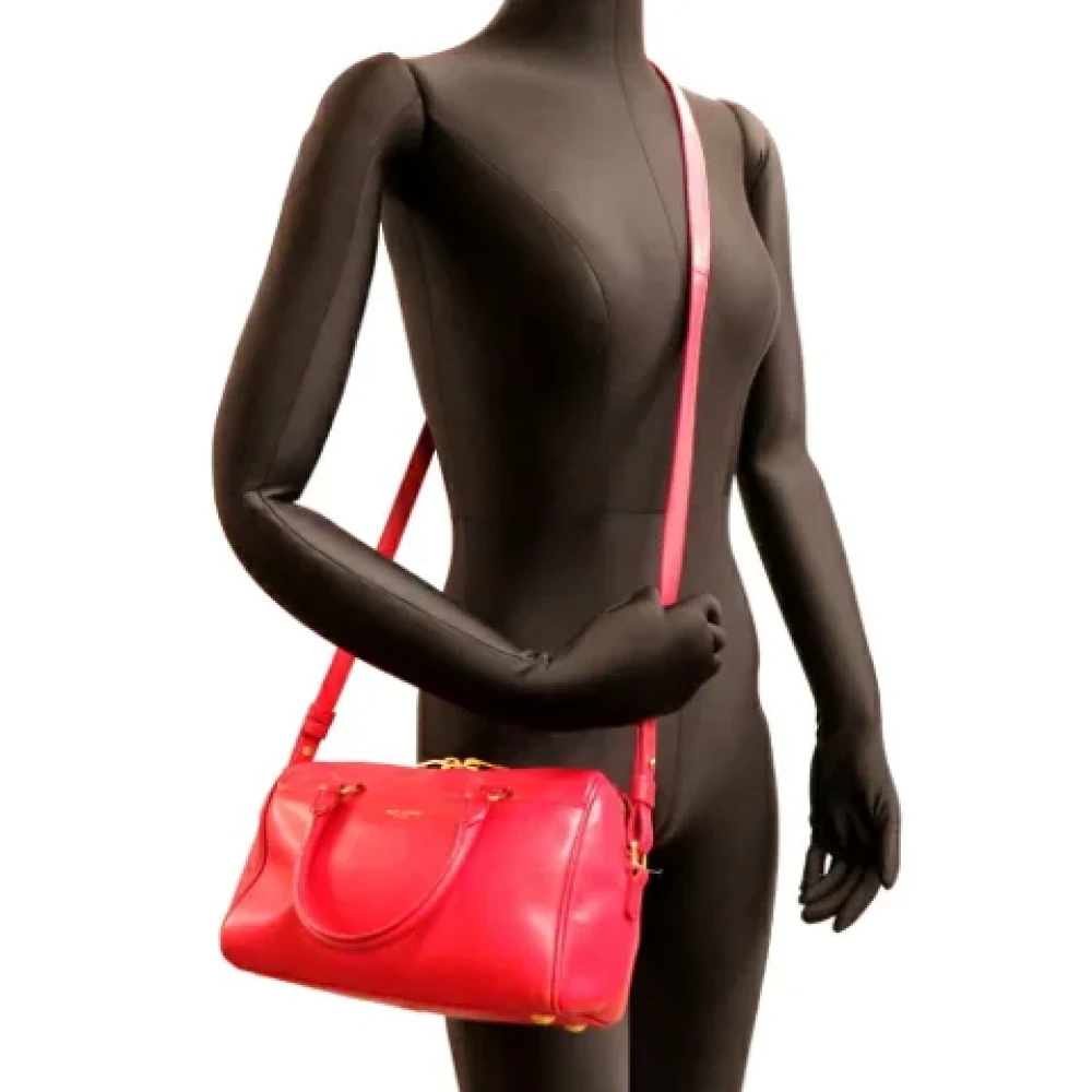 Saint Laurent Vintage Pre-owned Leather handbags Red Dames